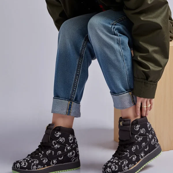 Jordan 1 Retro Kaws Black